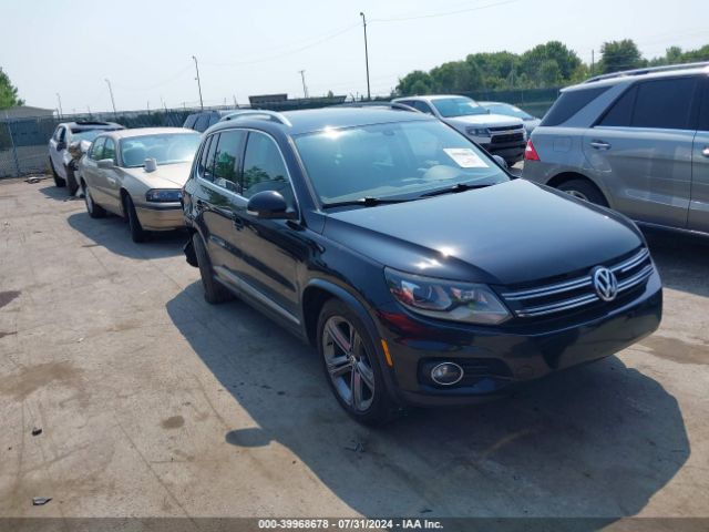 VOLKSWAGEN TIGUAN 2017 wvguv7ax6hk007702