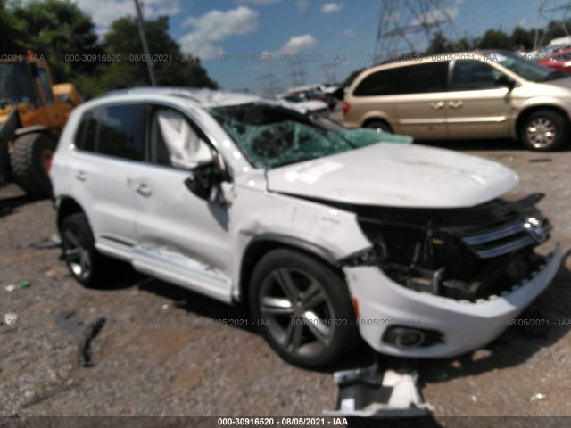 VOLKSWAGEN TIGUAN 2017 wvguv7ax6hk016979