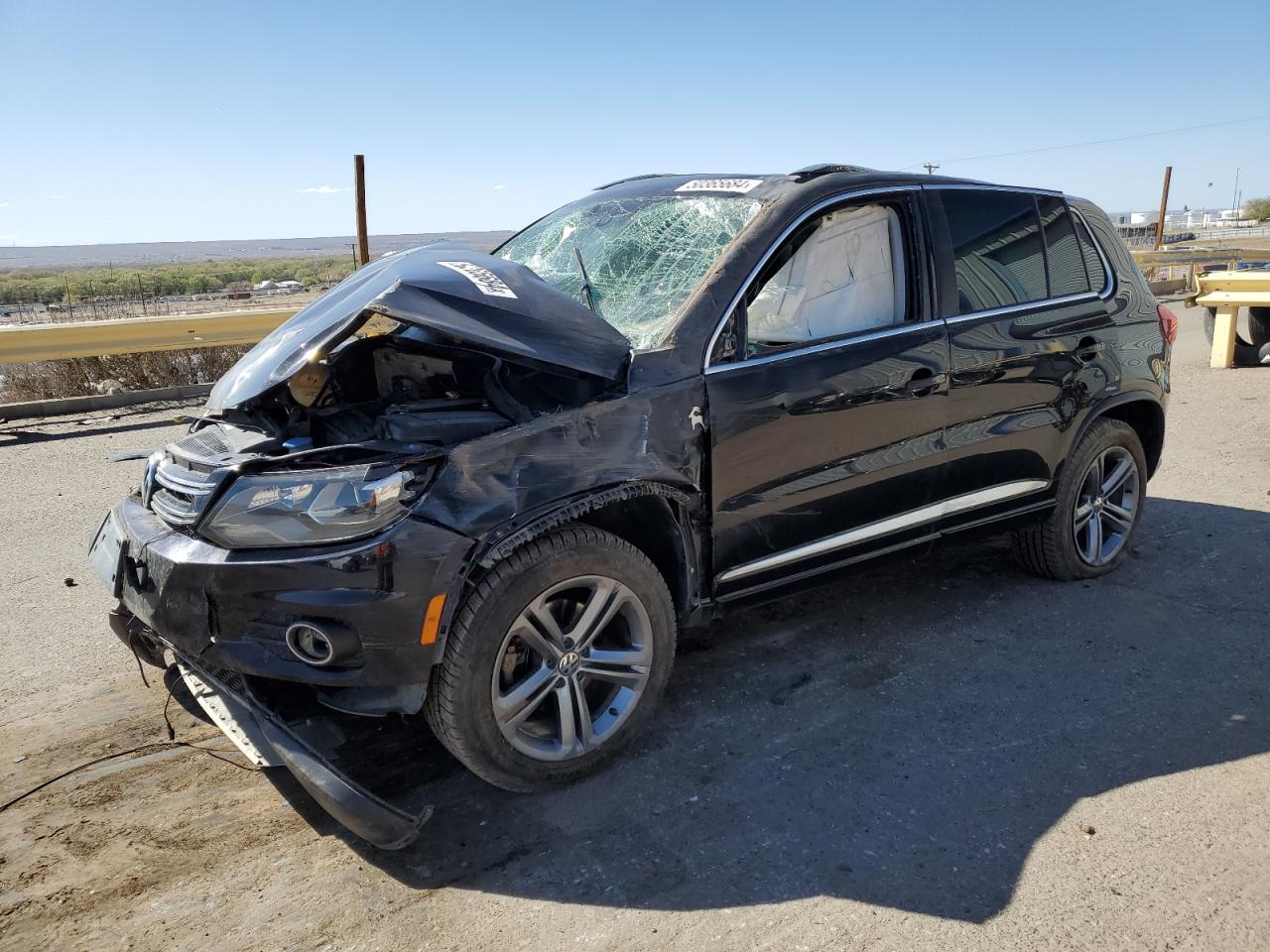 VOLKSWAGEN TIGUAN 2017 wvguv7ax7hk021818