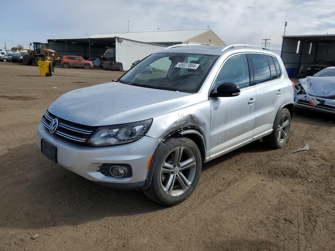 VOLKSWAGEN TIGUAN 2016 wvguv7axxhk013003