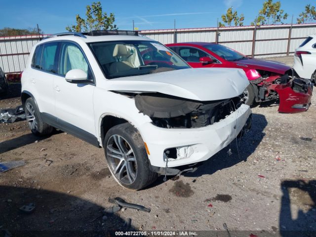 VOLKSWAGEN TIGUAN 2017 wvgvv7ax1hk041499