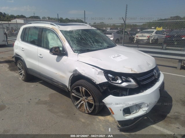 VOLKSWAGEN TIGUAN 2017 wvgwv7ax0hk006585