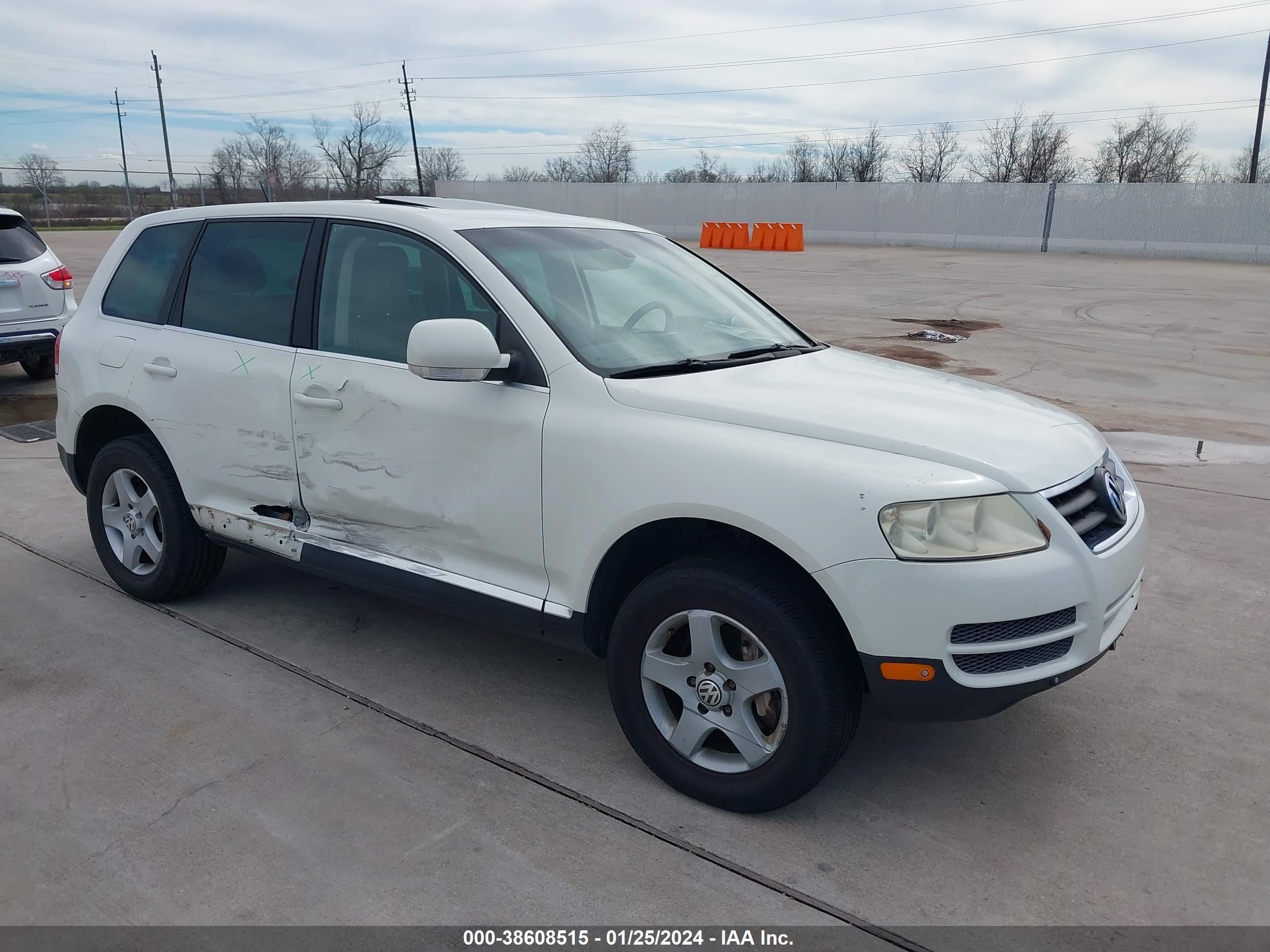 VOLKSWAGEN TOUAREG 2007 wvgze77l67d002013