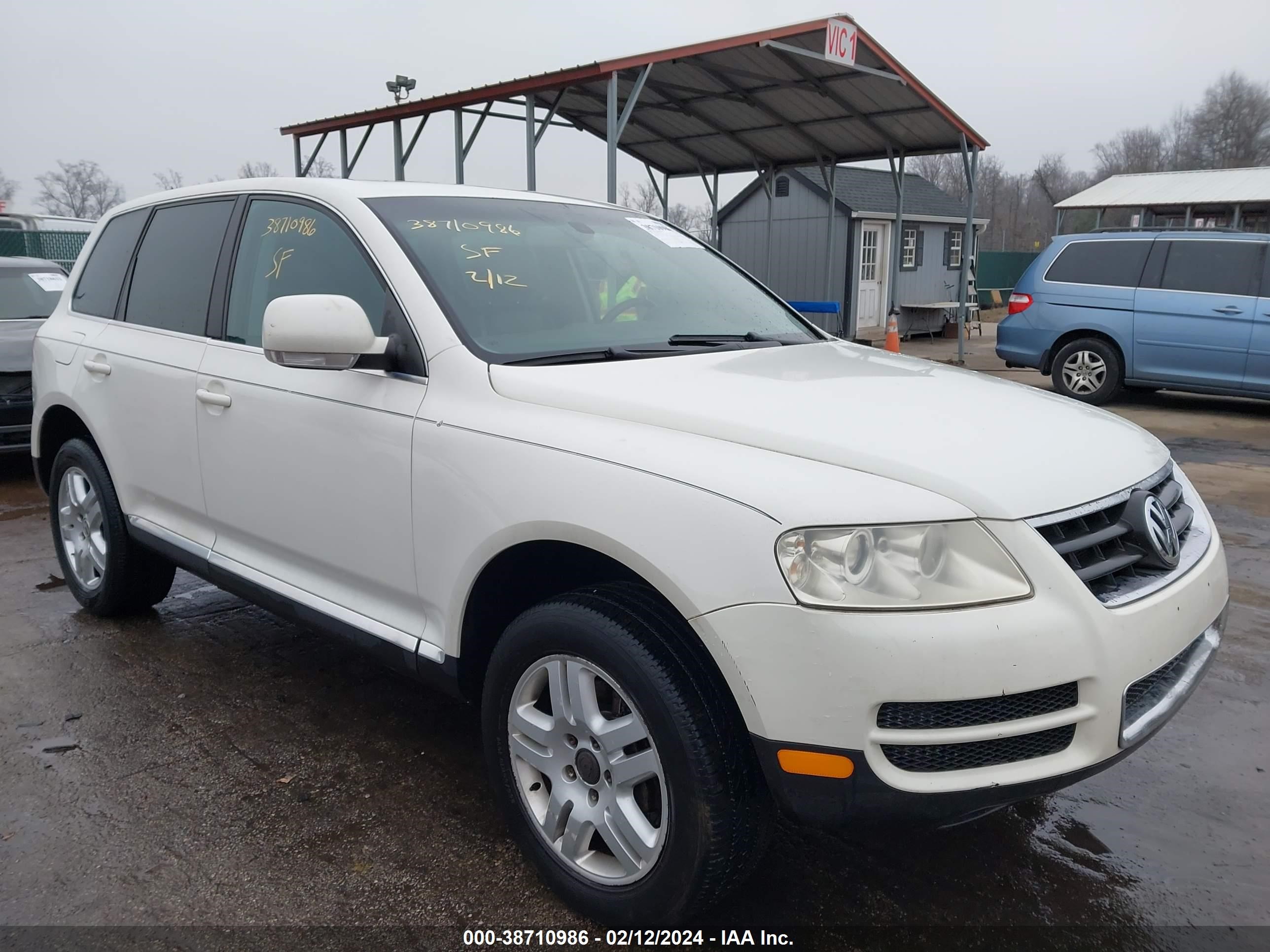 VOLKSWAGEN TOUAREG 2005 wvgzm77l55d072327