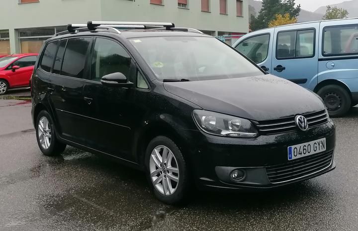 VOLKSWAGEN TOURAN MPV 2010 wvgzzz1tzbw008535