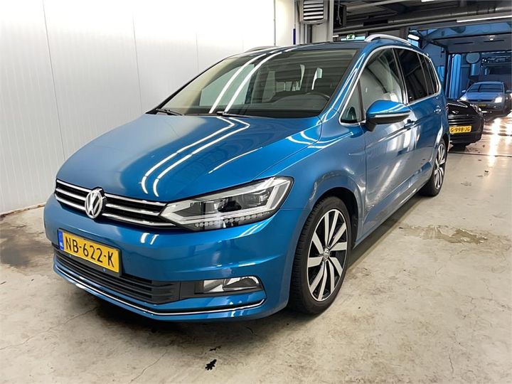 VOLKSWAGEN TOURAN 2017 wvgzzz1tzgw548983