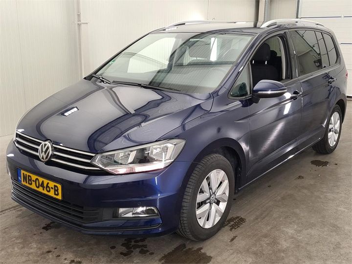 VOLKSWAGEN TOURAN 2017 wvgzzz1tzhw049001