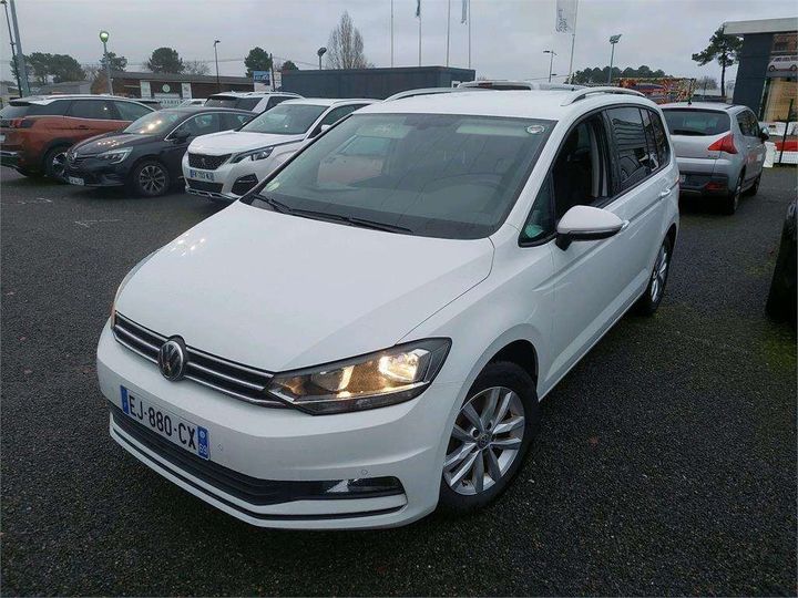 VOLKSWAGEN TOURAN 2017 wvgzzz1tzhw049477