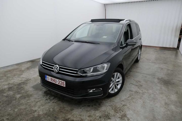 VOLKSWAGEN TOURAN &#3915 2017 wvgzzz1tzhw050296