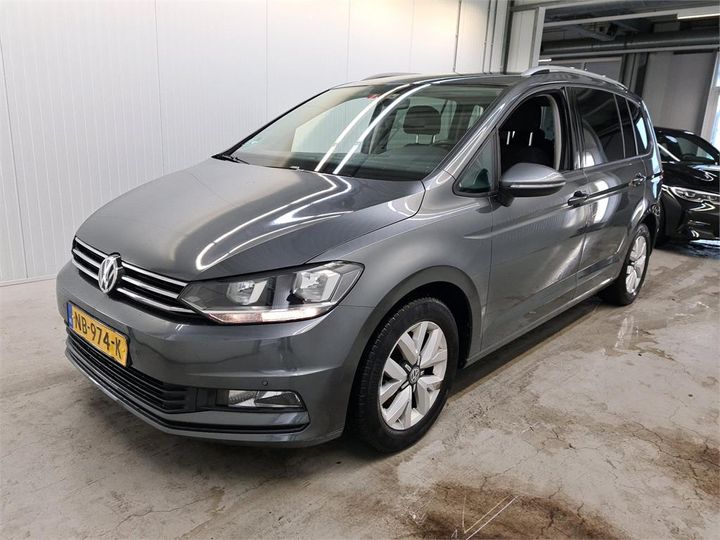 VOLKSWAGEN TOURAN 2017 wvgzzz1tzhw054739