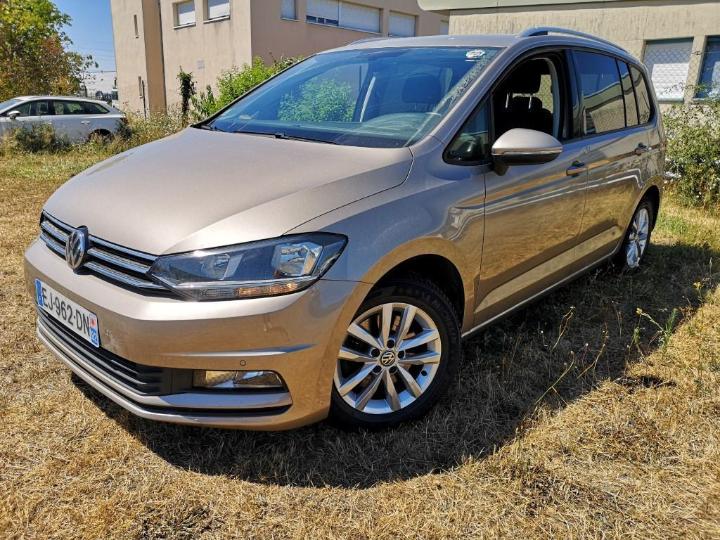 VOLKSWAGEN TOURAN 2017 wvgzzz1tzhw061054