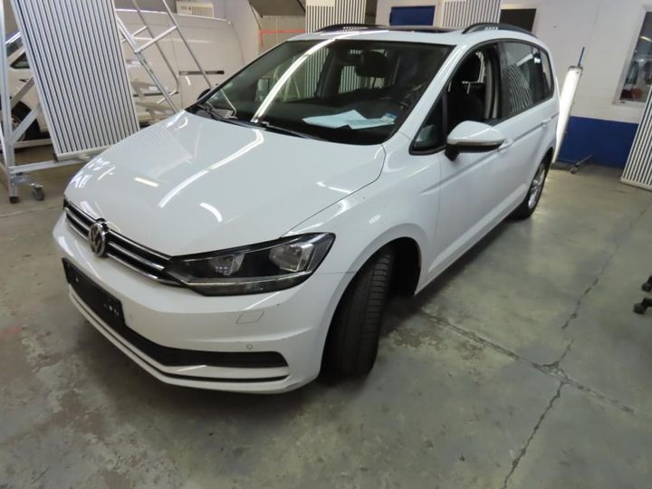 VOLKSWAGEN TOURAN 2017 wvgzzz1tzhw063094