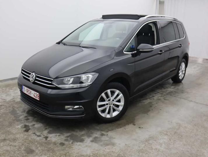 VOLKSWAGEN TOURAN &#3915 2017 wvgzzz1tzhw072471