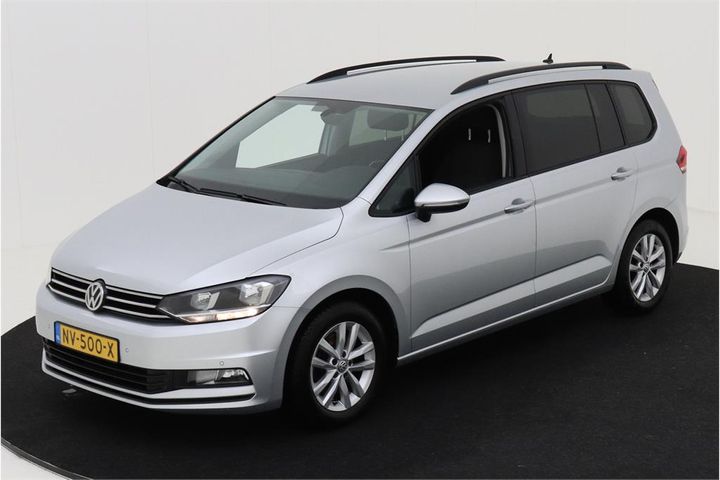 VOLKSWAGEN TOURAN 2017 wvgzzz1tzhw098911