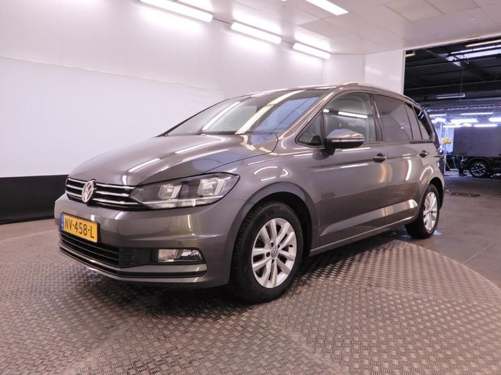 VOLKSWAGEN TOURAN 2017 wvgzzz1tzhw100748