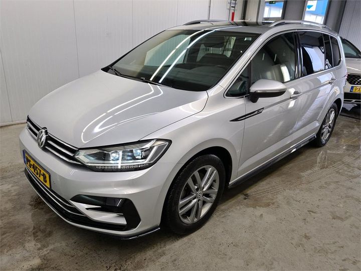 VOLKSWAGEN TOURAN 2017 wvgzzz1tzhw105921