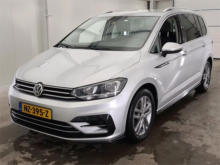 VOLKSWAGEN TOURAN 2017 wvgzzz1tzhw106400