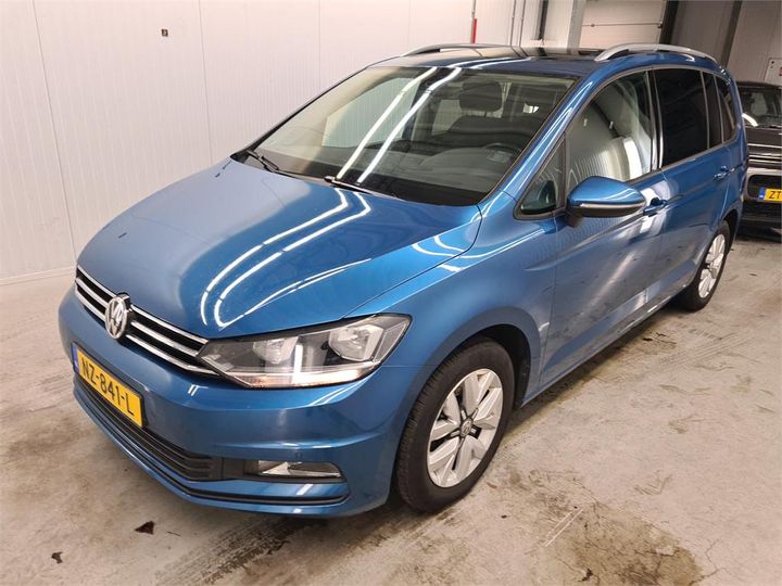 VOLKSWAGEN TOURAN 2017 wvgzzz1tzhw106958