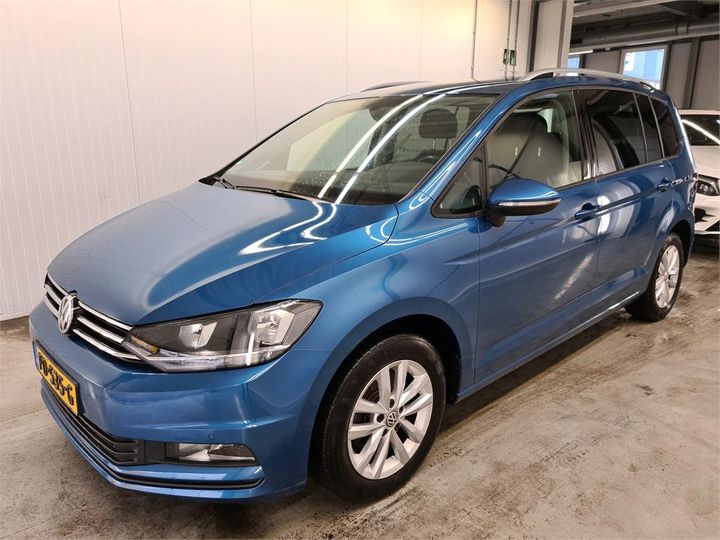 VOLKSWAGEN TOURAN 2017 wvgzzz1tzhw110554