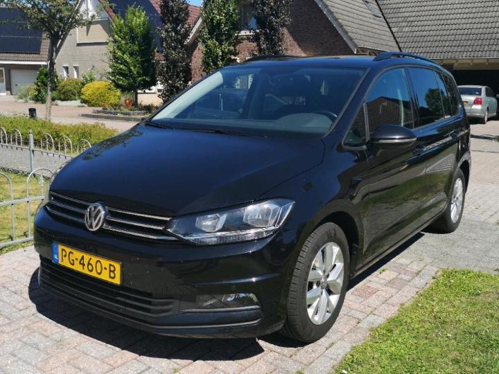 VOLKSWAGEN TOURAN 2017 wvgzzz1tzjw002424