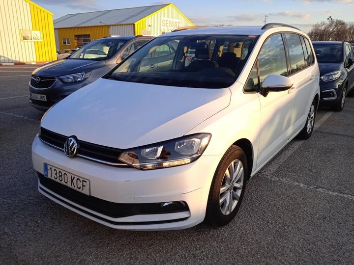 VOLKSWAGEN TOURAN 2017 wvgzzz1tzjw012482