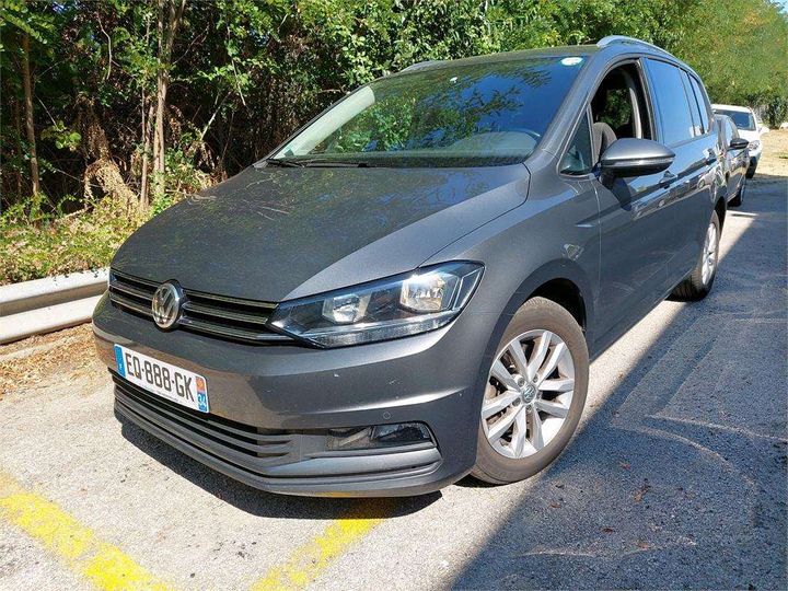 VOLKSWAGEN TOURAN 2017 wvgzzz1tzjw015188