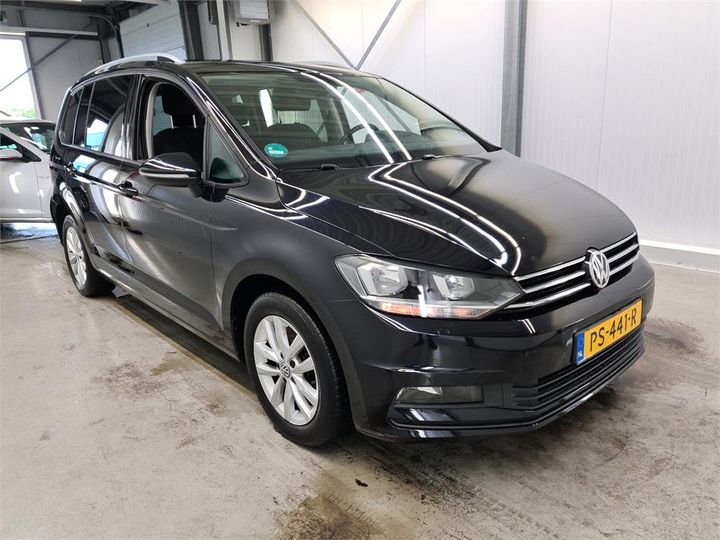 VOLKSWAGEN TOURAN 2017 wvgzzz1tzjw019587