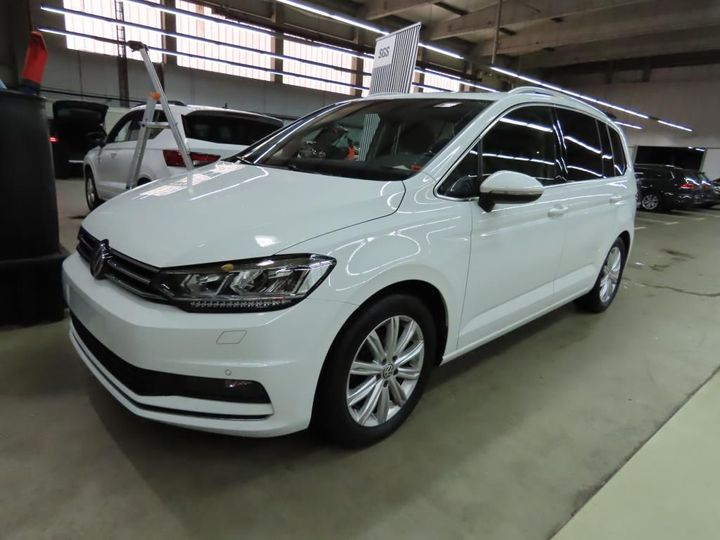 VOLKSWAGEN TOURAN 2017 wvgzzz1tzjw021389