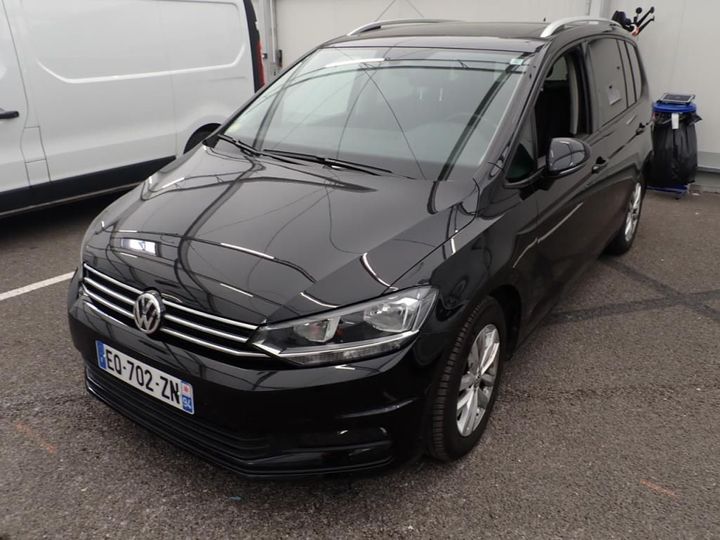 VOLKSWAGEN TOURAN 2017 wvgzzz1tzjw023877