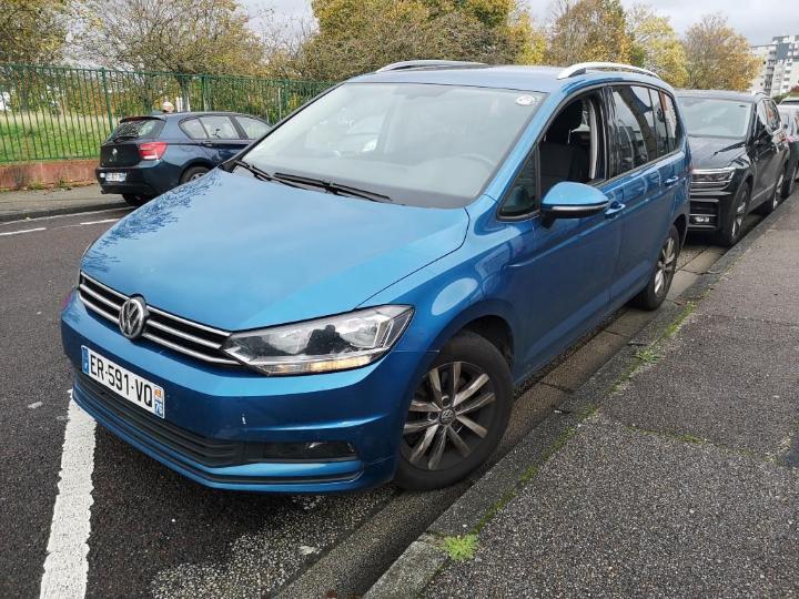 VOLKSWAGEN TOURAN 2017 wvgzzz1tzjw030094