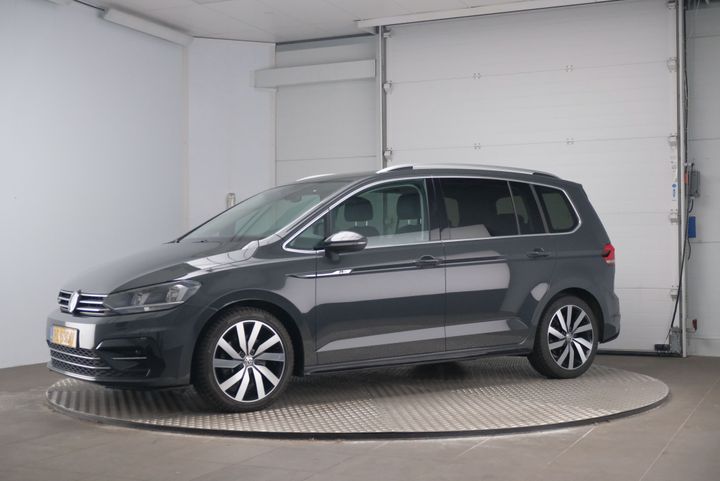 VOLKSWAGEN TOURAN 2017 wvgzzz1tzjw034622