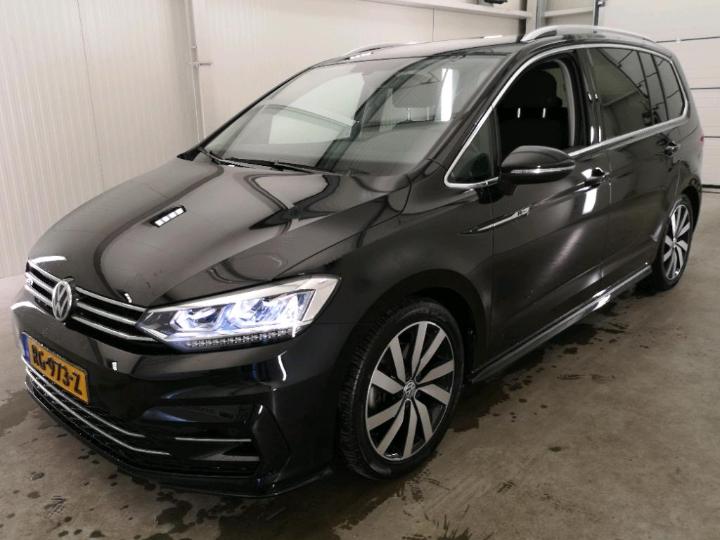 VOLKSWAGEN TOURAN 2017 wvgzzz1tzjw045062