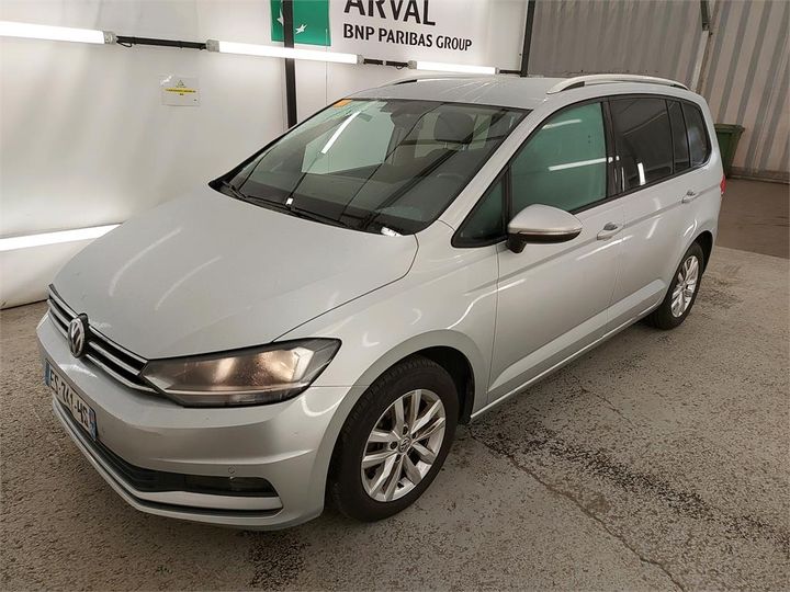 VOLKSWAGEN TOURAN 2017 wvgzzz1tzjw045280