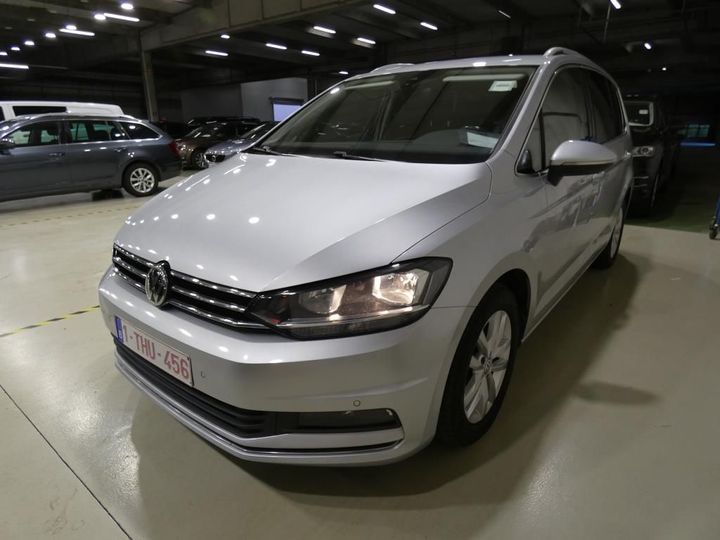 VOLKSWAGEN TOURAN 2017 wvgzzz1tzjw046382