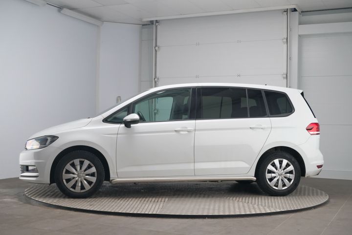 VOLKSWAGEN TOURAN 2018 wvgzzz1tzjw057489