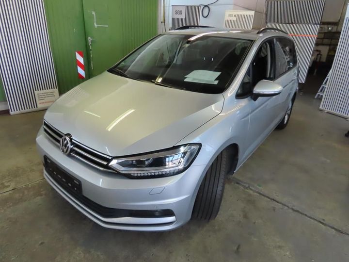 VOLKSWAGEN TOURAN 2018 wvgzzz1tzjw090126