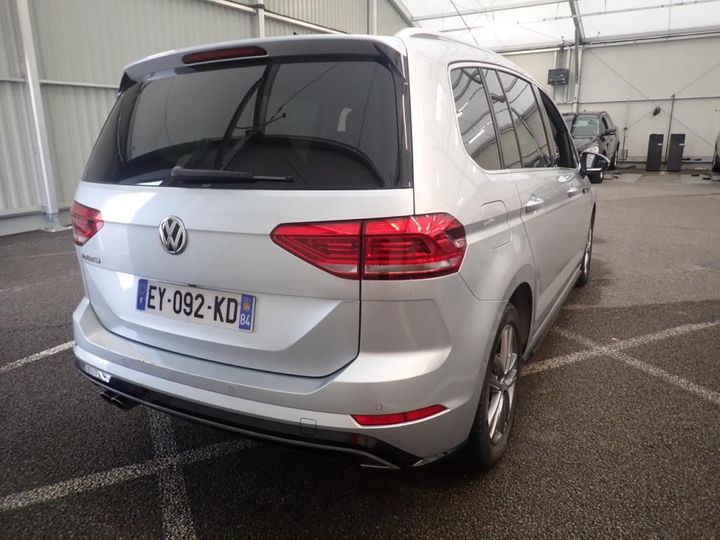 VOLKSWAGEN TOURAN 2018 wvgzzz1tzjw102010