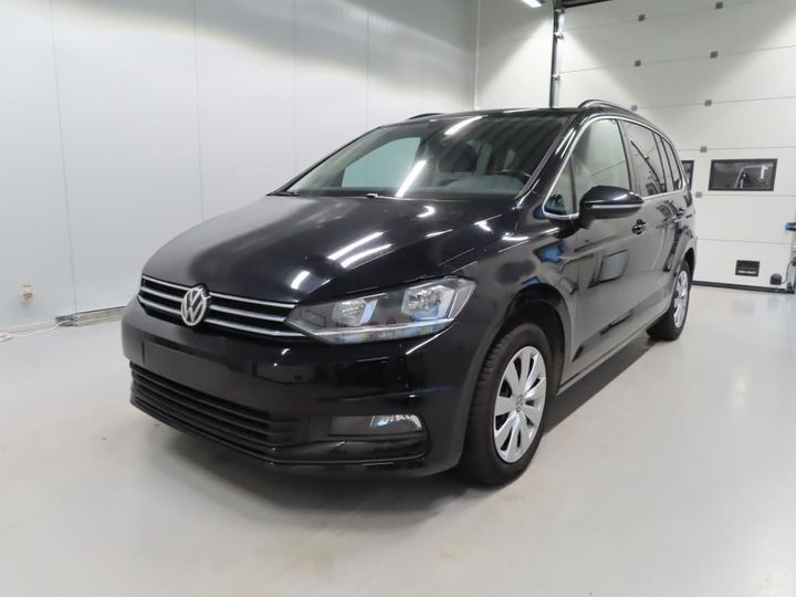 VOLKSWAGEN TOURAN 2018 wvgzzz1tzkw001128