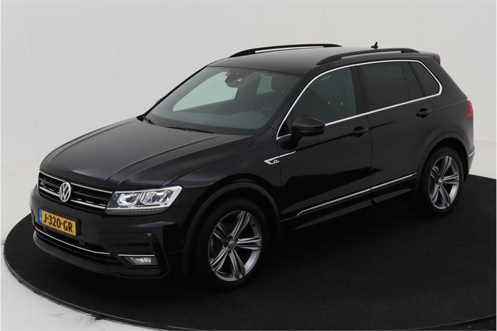 VOLKSWAGEN TIGUAN 2018 wvgzzz5nljw430203