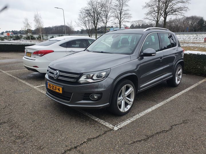 VOLKSWAGEN TIGUAN 2013 wvgzzz5nzdw003847