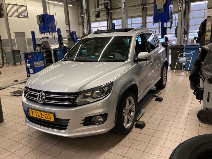 VOLKSWAGEN TIGUAN 2014 wvgzzz5nzew594890