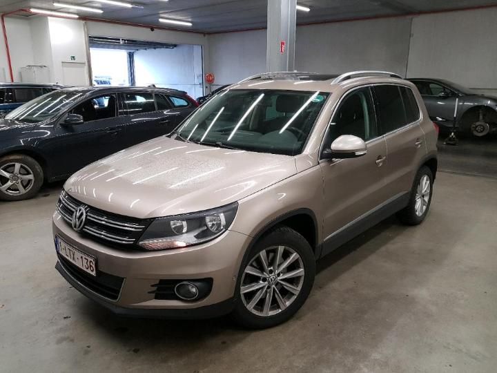 VOLKSWAGEN TIGUAN 2015 wvgzzz5nzgw056859