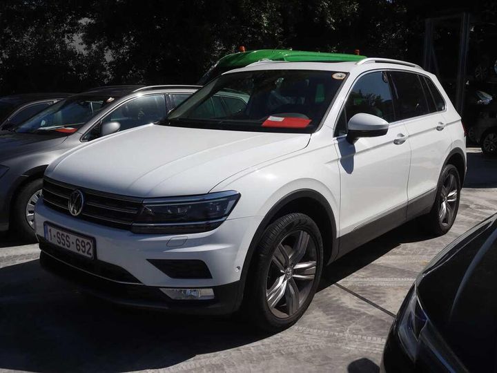 VOLKSWAGEN TIGUAN 2017 wvgzzz5nzgw301109