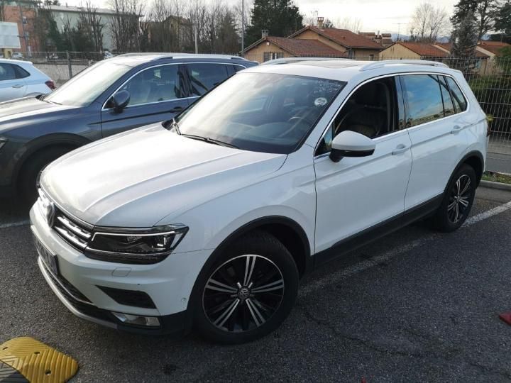 VOLKSWAGEN TIGUAN 2016 wvgzzz5nzgw303176