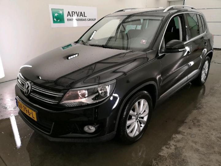 VOLKSWAGEN TIGUAN 2015 wvgzzz5nzgw525042