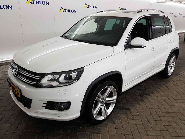 VOLKSWAGEN TIGUAN 2015 wvgzzz5nzgw535690