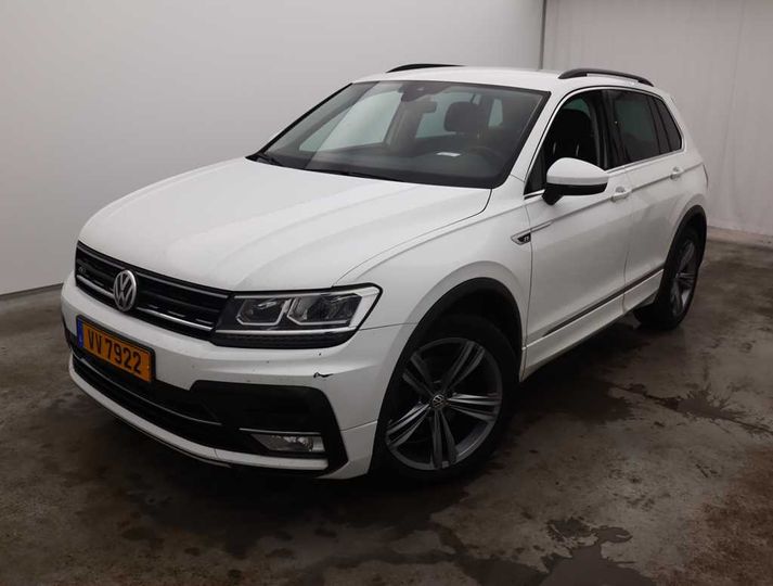 VOLKSWAGEN TIGUAN&#3916 2017 wvgzzz5nzhw308403