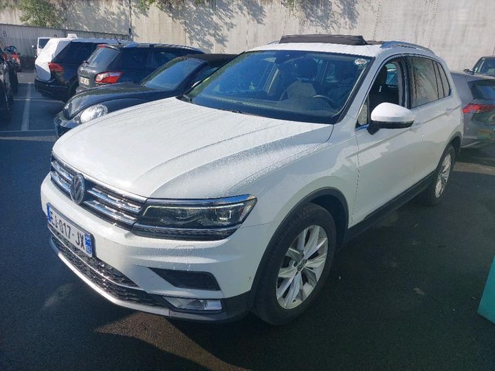 VOLKSWAGEN TIGUAN 2017 wvgzzz5nzhw356297