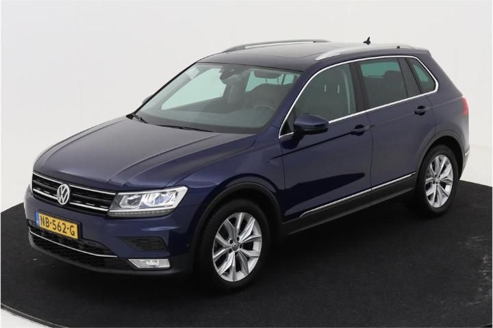 VOLKSWAGEN TIGUAN 2017 wvgzzz5nzhw370115