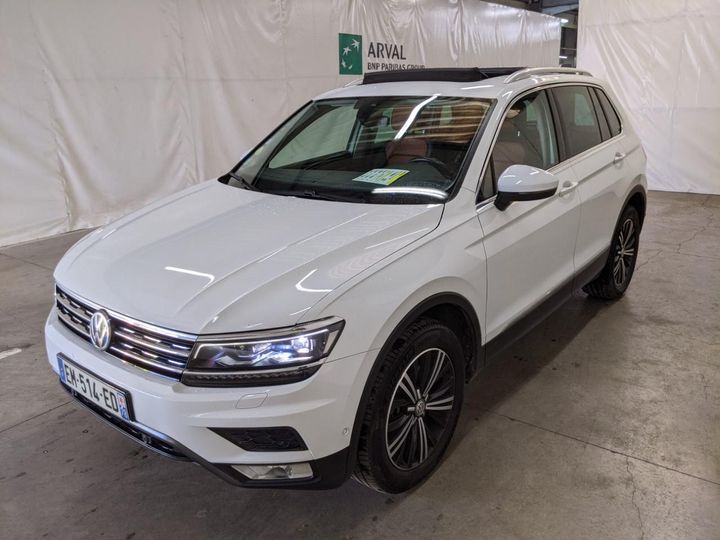 VOLKSWAGEN TIGUAN 2017 wvgzzz5nzhw381900